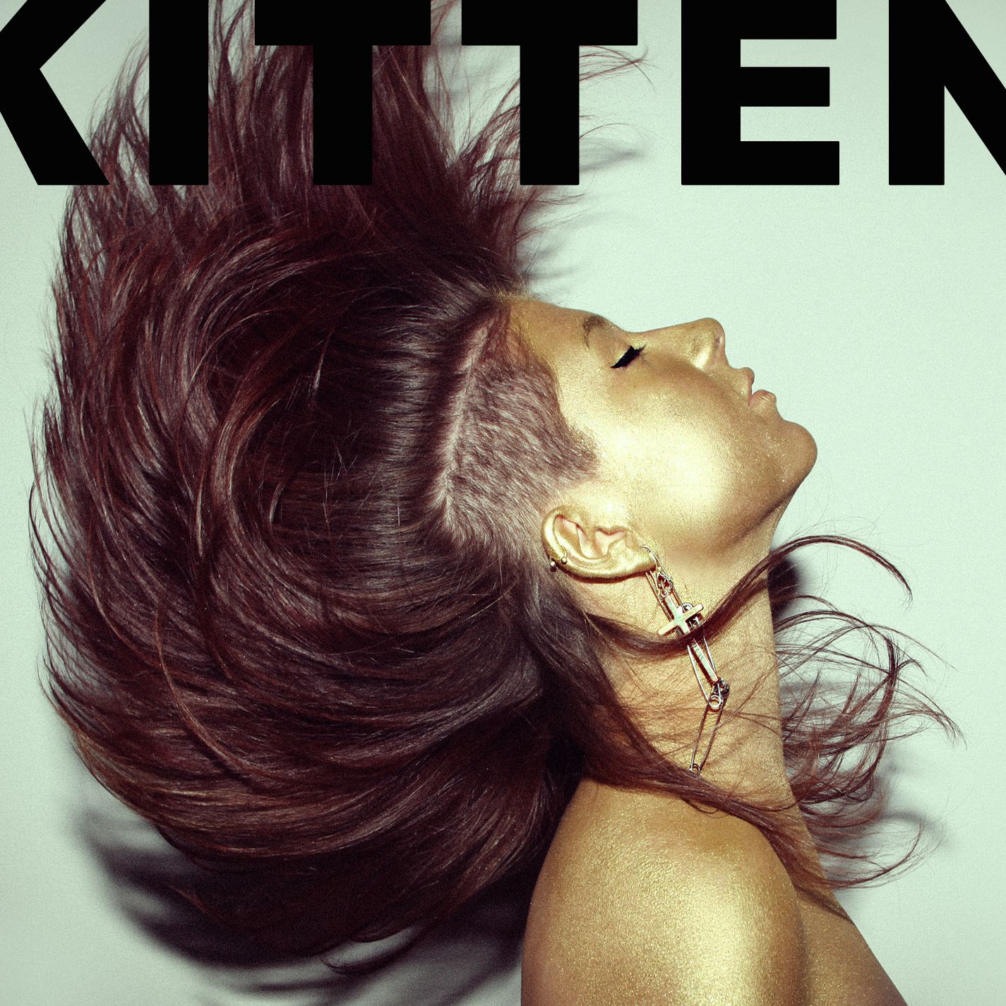 News Added Jun 01, 2012 Kitten, the cherubic band fronted by still-teenaged Chloe Chaidez, has been paying its dues since releasing its “Sunday School” EP in late 2010. The L.A. band will release a new EP, “Cut It Out,” on Aug. 28, with its debut full-length due to arrive in January. Submitted By Bret Track […]
