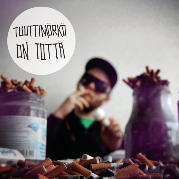 News Added Jan 15, 2013 Finnish rap artist, first solo album. Submitted By Wiltsu Chaos Track list: Added Jan 15, 2013 1. Tuuttis tulee, oletko valmis? 2. Hä 3. Viimeinen hidas (umpiovi mix) 4. Totuus f. DJ Kridlokk 5. Mä kävelen tätä kävelyä 6. Tee mitä lystäät 7. Oossä hiljaa f. Gabriel Hirmu 8. Pitkät […]