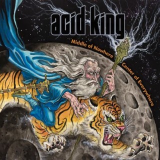 News Added Feb 25, 2015 Acid King, pioneers of the San Francisco doom scene and one of the genre’s first bands to be helmed by a woman, return from their self-imposed 10-year recording hiatus on April 14 with the release of Middle of Nowhere, Center of Everywhere. “We had several songs in the works over […]