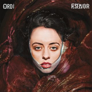 News Added Jun 12, 2017 Australian singer - songwriter called Gordi is after her beautiful EP Clever Disguise and cover single 00000 Million (by Bon Iver) finally releasing LP Reservoir. Fresh sound combining raw acoustic guitar and decent electronic features definetelly worth your attention. Submitted By Tomáš Stopka Source hasitleaked.com Track list: Added Jun 12, […]