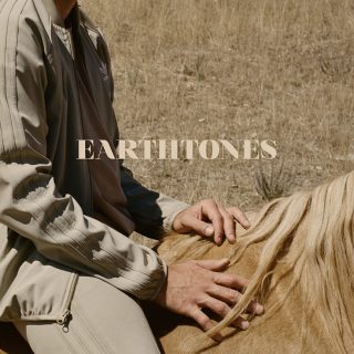News Added Jan 16, 2018 Earthtones is the fourth album from Canadian artist Bahamas (Afie Jurvanen) via Bushfire/Republic Records which is due 19th of January, 2018. The album was announced by Billboard exclusively along with an interview in late October, 2017. The first single "No Wrong" provides the first taste of Earthtones with a crooning […]